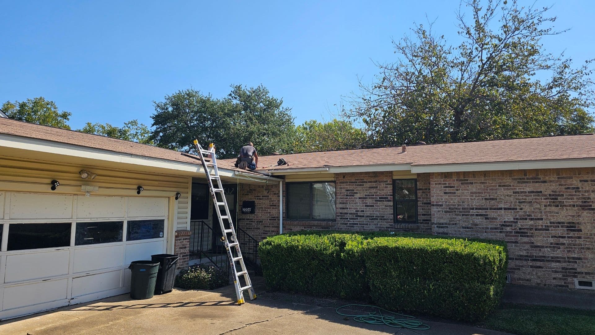 Comprehensive Roof Repair for a Happy Home image