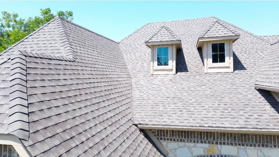 Elegant Roof Design with High-Definition Shingles image